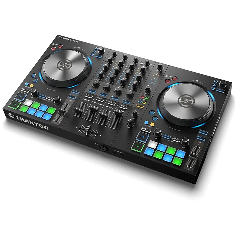 TRAKTOR S3 4 CANALES CONTROLADOR 2